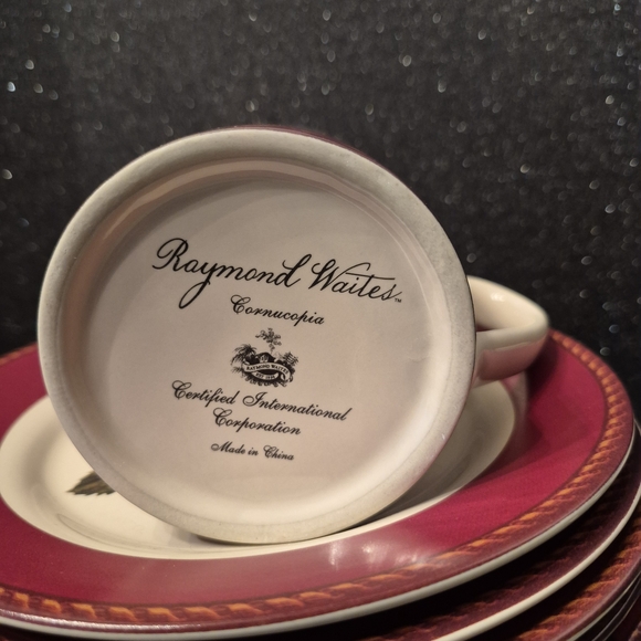 Vintage Elegant Fruity Dinnerware Set with Mugs - Picture 4 of 16